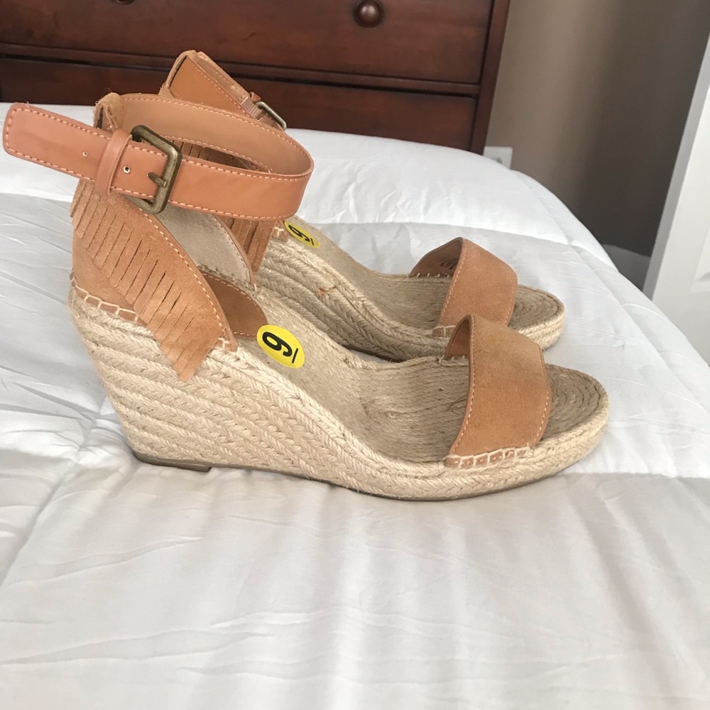 Frye Espadrille Wedge (size 9)
